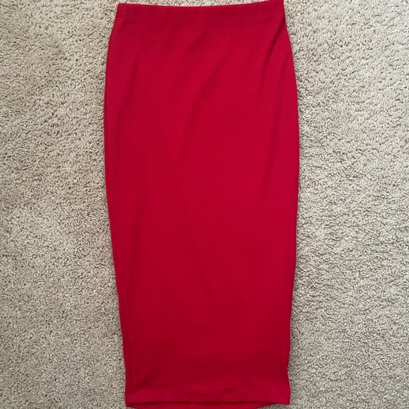 Fashion Nova Ribbed, Red Midi Skirt Set - Picture 3 of 5